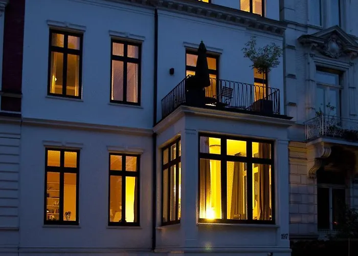 Von Deska Townhouses - White House Hamburg